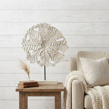 Load image into Gallery viewer, Sculpture - White