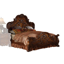 Load image into Gallery viewer, Dresden - Queen Bed - Cherry Oak