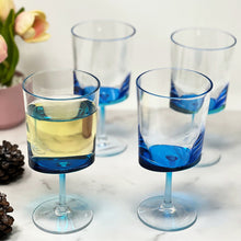 Load image into Gallery viewer, Leadingware Oval Halo Plastic Wine Glasses (Set of 4)