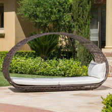 Load image into Gallery viewer, Abigal - Outdoor Wicker Daybed With Cushion