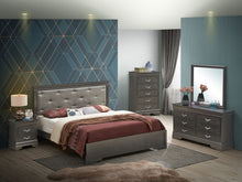 Load image into Gallery viewer, Chic Elegantly Designed Transitional Bed