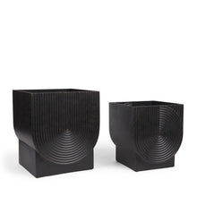 Load image into Gallery viewer, Pot Planters (Set of 2) - Black