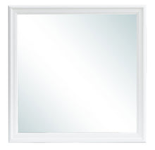 Load image into Gallery viewer, Traditional Wall Mirror For Any Space