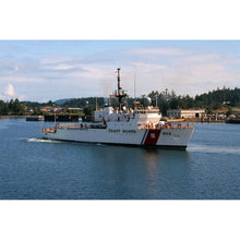 Load image into Gallery viewer, Hand Painted Model Boat (624506) - White