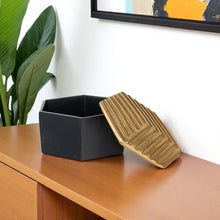 Load image into Gallery viewer, Decorative Keepsake Box - Black / Gold
