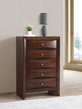 Load image into Gallery viewer, Marilla - Chest
