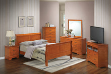Load image into Gallery viewer, Panel Sleigh Bed