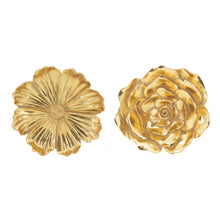 Load image into Gallery viewer, Rose Hanging Resin Wall Accents (Set of 2) - Gold