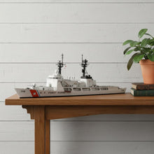 Load image into Gallery viewer, Hand Painted Model Boat (624496) - White