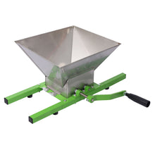 Load image into Gallery viewer, Portable 7L Manual Juicer Grinder For Hard Fruits - Green
