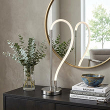 Load image into Gallery viewer, 21" Gold Bedside Led Table Lamp