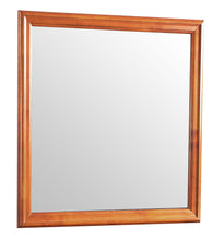 Load image into Gallery viewer, Traditional Wall Mirror For Any Space