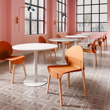 Load image into Gallery viewer, 4 Piece Set Of Single Chairs With A Design Combining Modern And Traditional Elements