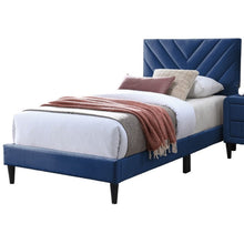Load image into Gallery viewer, Bed Set With Adjustable Headboard