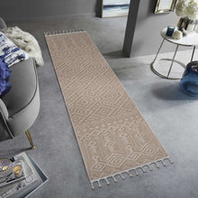Load image into Gallery viewer, Guros - Traditional Indoor / Outdoor Area Rug