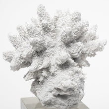 Load image into Gallery viewer, Tabletop Sculpture (392434) - White
