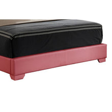 Load image into Gallery viewer, Elegant Platform Bed For Relaxed Spaces