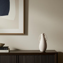 Load image into Gallery viewer, Speckle Amphora Table Vase - Off White