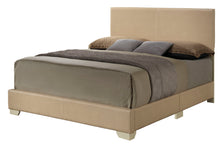 Load image into Gallery viewer, Elegant Platform Bed For Relaxed Spaces