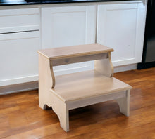 Load image into Gallery viewer, Manufactured Wood Backless Chair - Natural