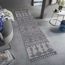 Load image into Gallery viewer, Guros - Trendy Traditional Indoor / Outdoor Rug