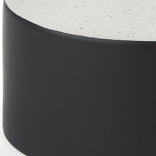 Load image into Gallery viewer, Ombre Jug Vase (608605) - Black / White