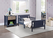 Load image into Gallery viewer, Connelly - Reversible Panel Toddler Bed