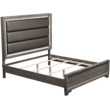 Load image into Gallery viewer, Bed With Horizontal Tufting Headboard