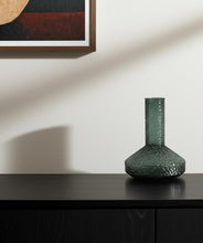 Load image into Gallery viewer, Faceted Table Vase (608316) - Green