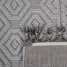 Load image into Gallery viewer, Guros - 8' X 10' Geometric Indoor / Outdoor Area Rug - White