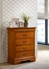 Load image into Gallery viewer, Louis Phillipe - Traditional Style Storage Chest Elegant