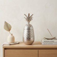 Load image into Gallery viewer, Pineapple Storage Aluminium Decor - Silver