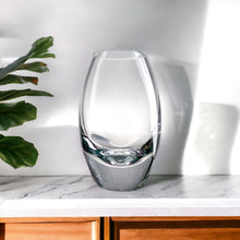 Load image into Gallery viewer, Free Oval Table Vase (375834) - Clear