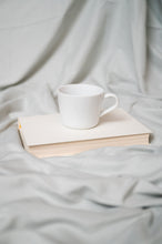 Load image into Gallery viewer, 4 Piece Bamboo Flex Head Hypoallergenic Sheet Set