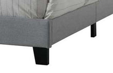 Load image into Gallery viewer, Venacha - Queen Bed - Gray