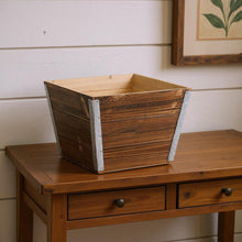 Load image into Gallery viewer, Square Planter Box (638089) - Brown