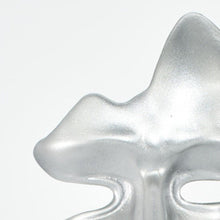 Load image into Gallery viewer, Tabletop Sculpture (568351) - Silver