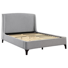 Load image into Gallery viewer, Harper - Platform Bed