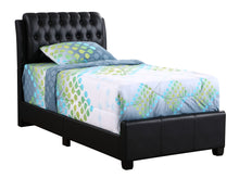 Load image into Gallery viewer, Tufted Upholstered Bed