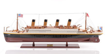 Load image into Gallery viewer, Hand Painted 1912 RMS Titanic Large Model Boat - Black / Red