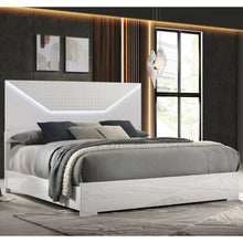Load image into Gallery viewer, Pierce - Panel Bed LED Headboard