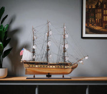 Load image into Gallery viewer, Hand Painted Boat (401837) - Brown