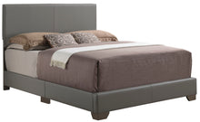 Load image into Gallery viewer, Elegant Platform Bed For Relaxed Spaces