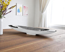 Load image into Gallery viewer, 32" Contempo Shiny Long Boat Tray - Silver