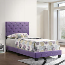 Load image into Gallery viewer, Luxurious Upholstered Bed