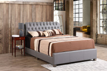 Load image into Gallery viewer, Tufted Upholstered Bed