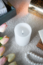 Load image into Gallery viewer, LED Candles With Remote Timer (Set of 3) - White