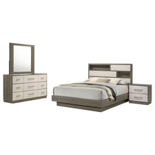 Load image into Gallery viewer, 4 Piece Queen Bedroom Set With Built In Storage And Mirror - Oak