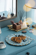 Load image into Gallery viewer, Plastic Charger Plate (Set of 6) - Blue / Gold