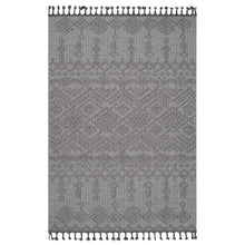 Load image into Gallery viewer, Guros - 6' X 9' Traditional Indoor / Outdoor Area Rug - White